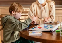 Strategi Mendidik Anak yang Tepat Sesuai Tahap Usia