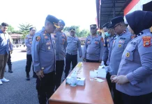 Kapolres Pimpin Tes Urine dan Pemeriksaan Telepon Genggam Personel