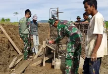TNI Bangun Jembatan Beton Penghubung Antar Dusun di Langkahan