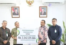 Bank Aceh Syariah Serahkan Dividen Rp2,24 Miliar kepada Pemko Lhokseumawe