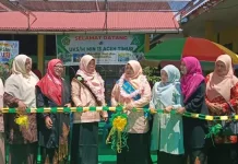 Ketua DWP Kemenag Aceh Resmikan ULD dan Taman Ramah Inklusif di MIN 13 Aceh Timur