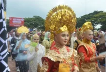 Pawai Budaya dan Drum Band Meriahkan HUT RI di Lhokseumawe