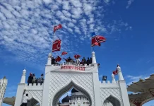 Massa dan Aparat Bentrok, Polisi Tembakkan Gas Air Mata di Banda Aceh