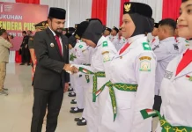 Bupati Al-Farlaky Kukuhkan 75 Paskibraka Aceh Timur Tahun 2026