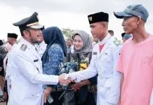 Sujud Syukur Paskibra Bireuen, Tuntaskan Tugas Pengibaran dan Penurunan Bendera