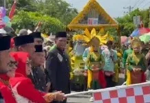 Antusias Pelajar Meriahkan Karnaval HUT ke-81 RI di Bireuen