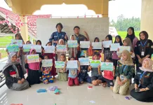 Penuh Warna, Intip Keseruan Anak-Anak Desa Blang Crok saat Menggambar