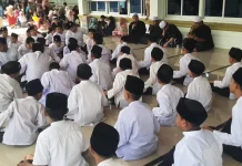 Peringati Maulid Nabi, Gampong Meunasah Mesjid Gelar Zikir dan Santunan Anak Yatim