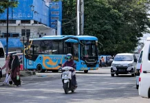 Motor Mendominasi Jalan Aceh, Mengapa Transportasi Umum Sulit Berkembang?