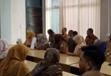 Dinas PUPR Lhokseumawe Serahkan SK Perpanjangan Masa Kerja PPPK Tahap I