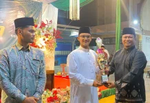 Dayah Bustanussalamah Juarai Lomba Baca Albarzanji Zikir Maulid