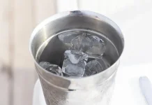 Manfaat Rendam Wajah dengan Air Es, Benarkah Baik Dilakukan Setiap Hari?