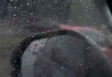 Cara Mencegah Kaca Mobil Berembun Saat Hujan