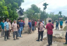 Warga Pasang Palang Jalan Lhoksukon–Buket Hagu, Protes Rusak Jalan dan Truk Besar