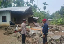 Rumah Warga di Sawang Rusak akibat Luapan Sungai