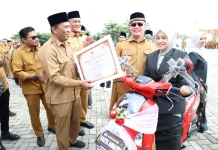Ayah Wa Apresiasi Juara MTQ dengan Sepeda Motor dan Bonus