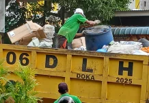 DLHK Lhokseumawe Angkut Sampah Setiap Hari ke TPA Alue Lim