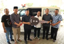 Bupati Aceh Utara Serahkan Ambulans untuk Puskesmas Langkahan