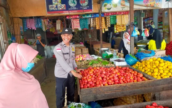 Patroli Pasar, Polisi Perketat Pengawasan Cegah Aksi Kriminalitas