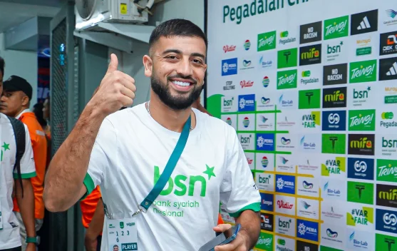 Berbuka Penuh Kebersamaan, Omid Popalzay Jatuh Hati Ramadan di Aceh