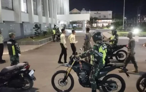 Babinsa Siaga Jaga Lhokseumawe Tetap Aman dan Lancar