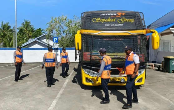 Terminal Tipe A Lhokseumawe Berangkatkan 7 Armada Bus Selama Idul Fitri 1447 H