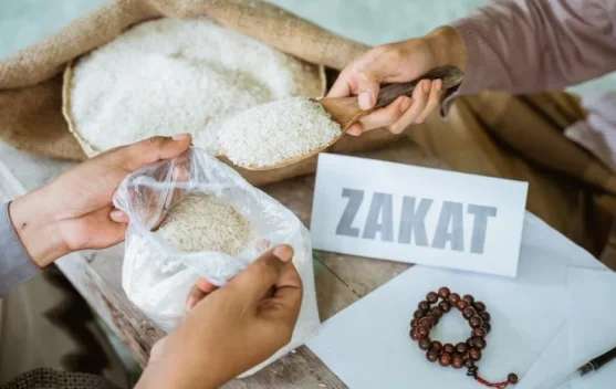 Zakat dan Dimensi Sosialnya: Keadilan dan Kepedulian dalam Islam