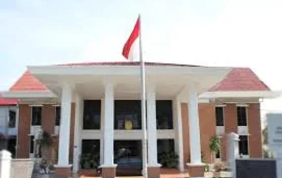 Korupsi Rp1,1 Miliar untuk Trading Emas, Bendahara Divonis 6 Tahun