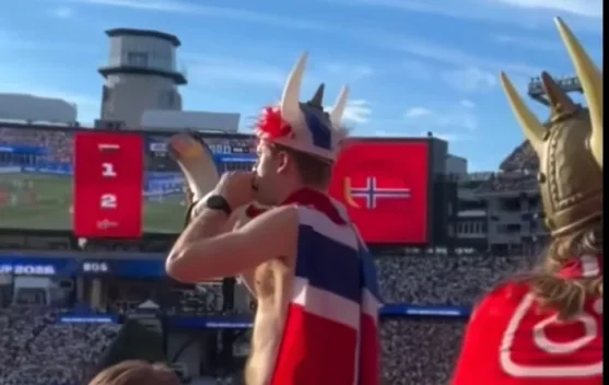 Suporter Norwegia Lakukan Aksi Unik saat Dukung Haaland cs