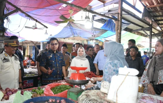 Walikota Langsa Turun ke Pasar usai HLM TPID, Pastikan Harga Kebutuhan Pokok Stabil