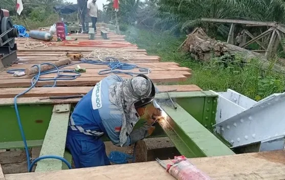 Pembangunan Jembatan Perintis Garuda di Cot Girek Terus Dipacu