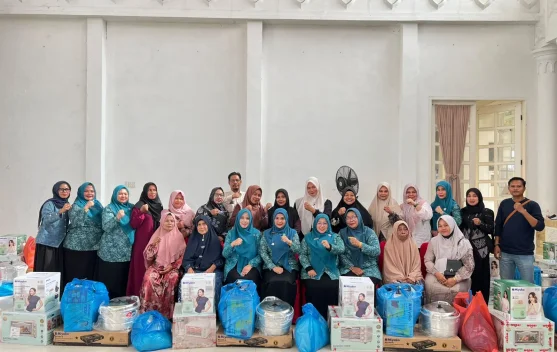 Ketua TP PKK Aceh Timur Salurkan Bantuan Usaha Ekonomi Produktif