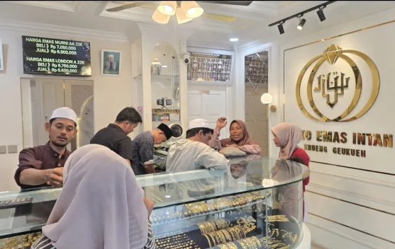 Harga Emas di Aceh Utara Tidak Bergerak, Minat Masyarakat Membeli Masih Tinggi