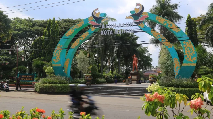 Disperkim Kota Madiun Rencanakan Pemeliharaan Alun-alun