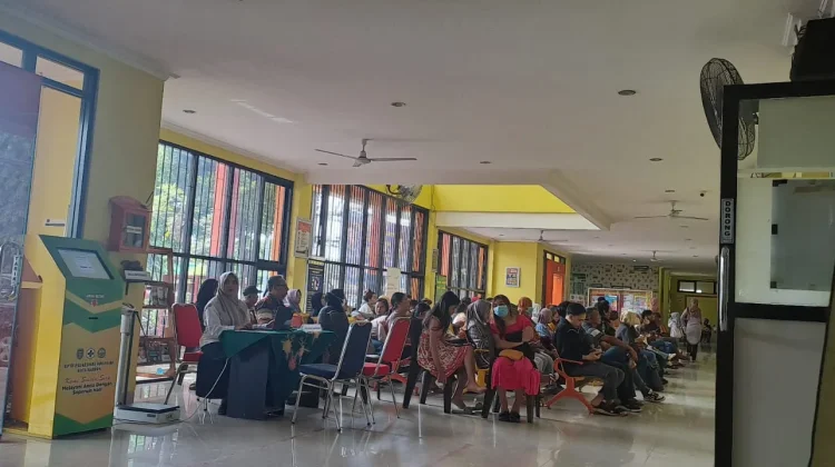 Puskesmas Sukosari Kota Madiun Dipadati Pengunjung, Usai Libur Imlek