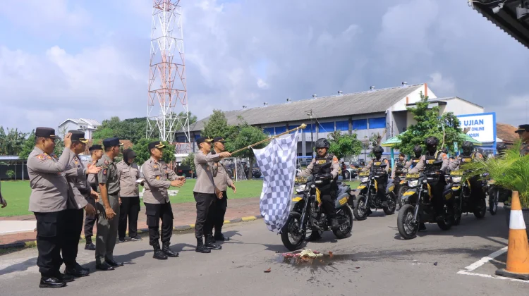 Tingkatkan Keamanan, Kapolres Madiun Launching Patroli SIKAT Presisi
