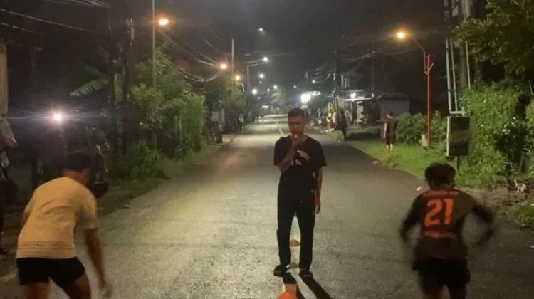 Karang Taruna Sambirejo Bersama BEM UNIPMA Gelar Street Osaka Run