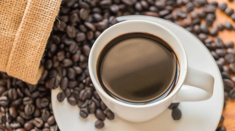 Kopi dan Teh ketika Sahur Picu Dehidrasi Tubuh?