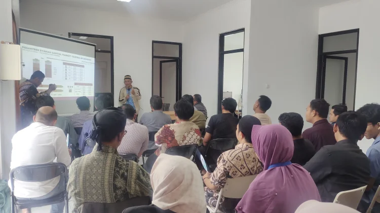 Ponpes: Belajar Agama juga Wira Usaha