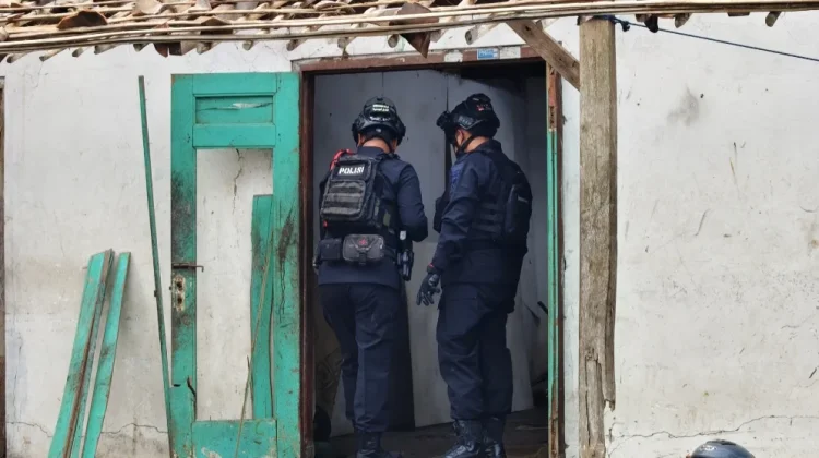 Gegana Polda Jatim Investigasi Ledakan Petasan di Ponorogo, Ini Hasilnya