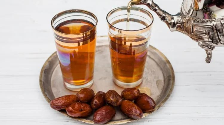 Air Rendaman Kurma Jadi Alkohol? Ini Trik Racik Nabeez Tetap Halal