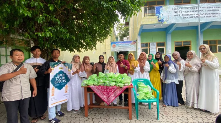 SMKS 2 Taman Siswa Peringati Nuzulul Quran dan Berbagi Takjil