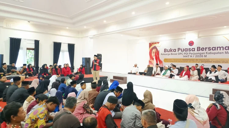 Jelang Lebaran, PDIP Magetan Berbagi dengan Dhuafa, Yatim dan Sahabat Disabilitas