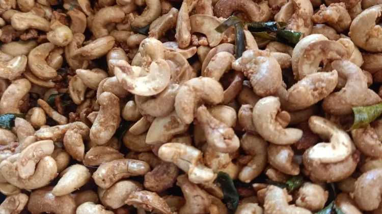 Kacang Mente Goreng Primadona saat lebaran