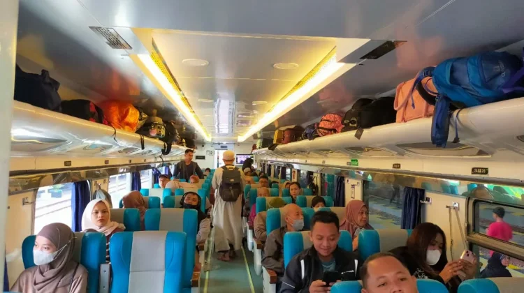 H+1 Lebaran, Penumpang KA di Daop 7 Madiun Melonjak 8 Persen