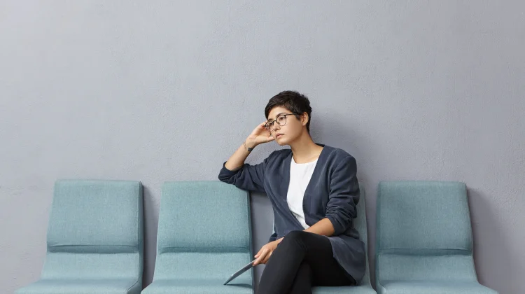Cara Mengelola Waiting Mode Paralysis: Mengubah Menunggu Jadi Waktu Produktif