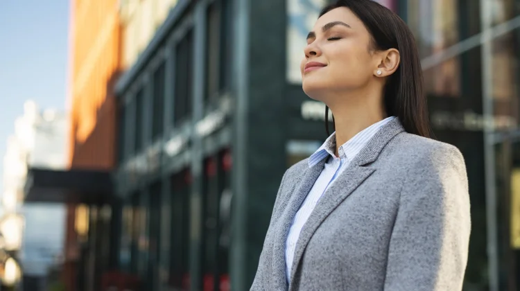 Abundance Mindset: Cara Pandang yang Membuat Hidup Terasa Lebih Luas