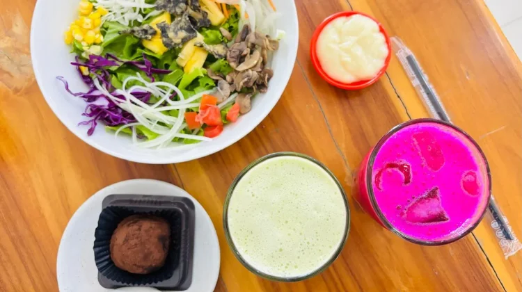 Nineties Cafe Hadirkan Tren Makanan Sehat