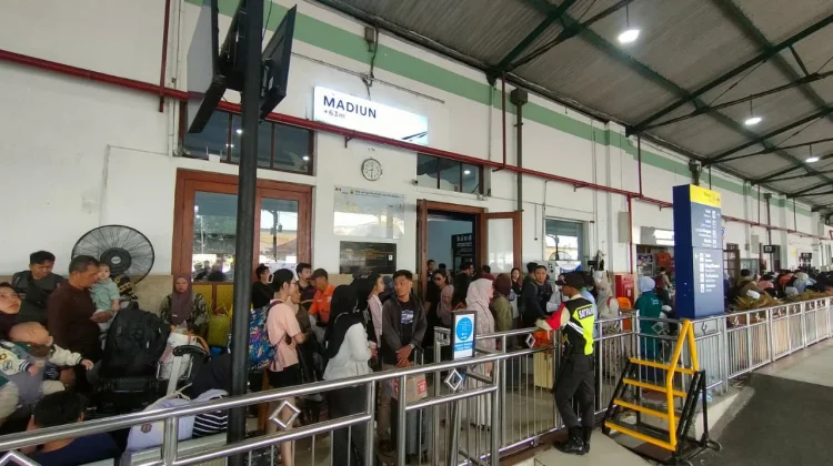jelang Libur Panjang Wafat Yesus Kristus, KAI Daop 7 Madiun Layani Ribuan Pelanggan