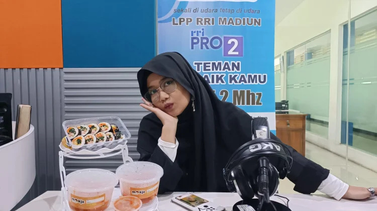 Dari Hobi K-Pop ke Peluang Usaha: Kisah Mokja Korean Food di Madiun